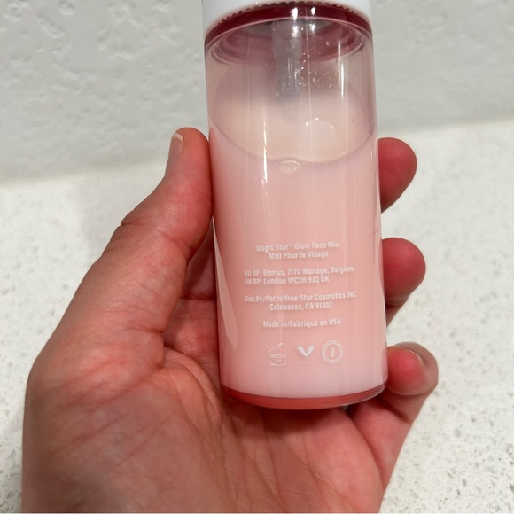 Jeffree Star Skin Magic Star Glow Face Mist 2.7oz/80ml Full Size USA - Picture 5 of 7